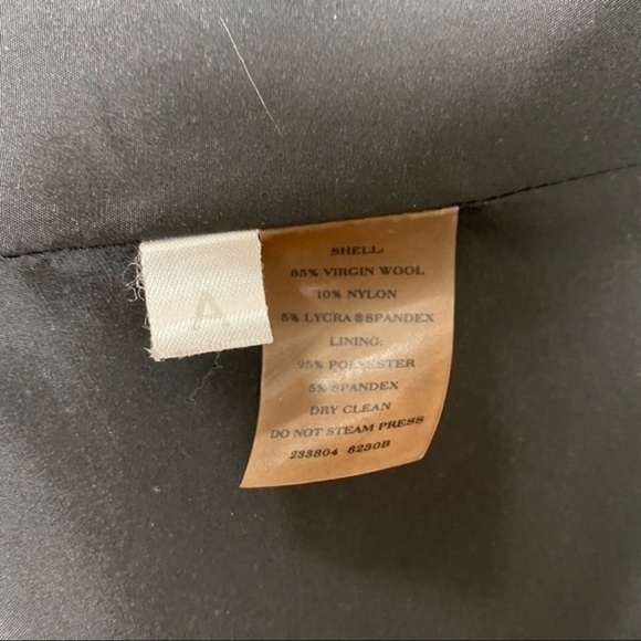 Ann Taylor Wool Blend Gathered Sleeve Blazer - Picture 8 of 9